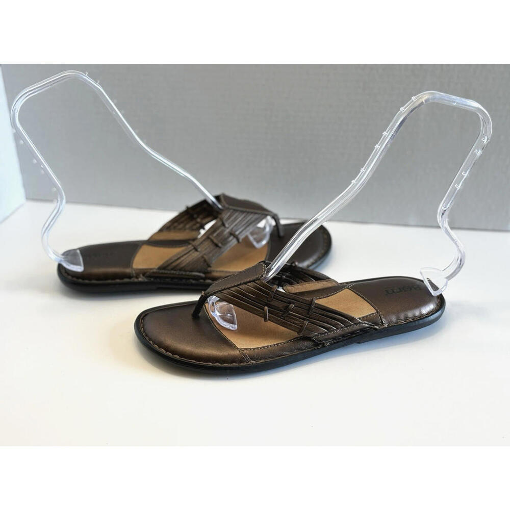 Born Kate Womens Bronze Leather Strappy Slip On Thong Flat Sandals Comfy Size 10